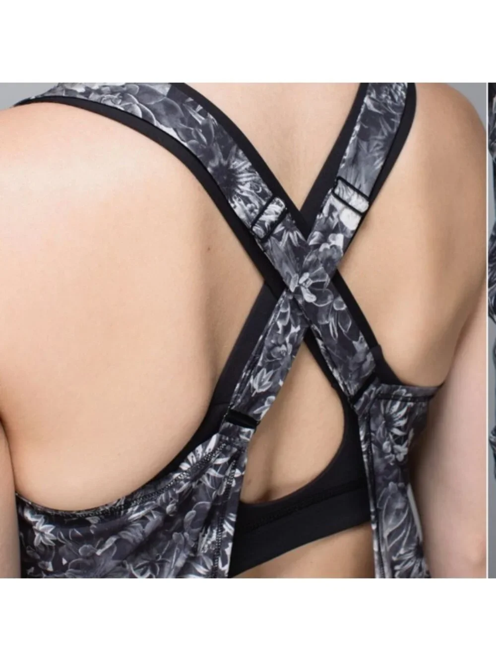 Lululemon The Runsie Flowabunga Black Angel Wing / Black